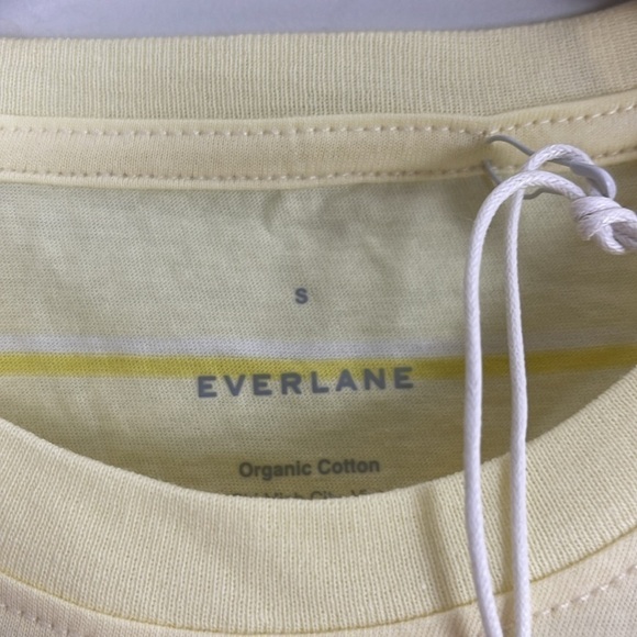 Everlane Organic Cotton Short Sleeve yellow T-Shirt Size Small New - Picture 3 of 8